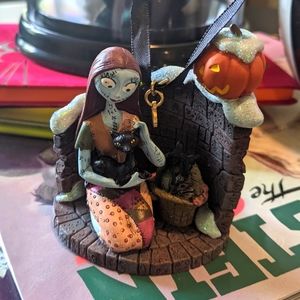 Disney Sketchbook Ornament 2014 SALLY Nightmare Before Christmas